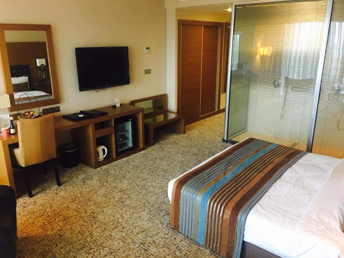 Korineum Golf & Beach Resort Agios Georgios  Kültér fotó