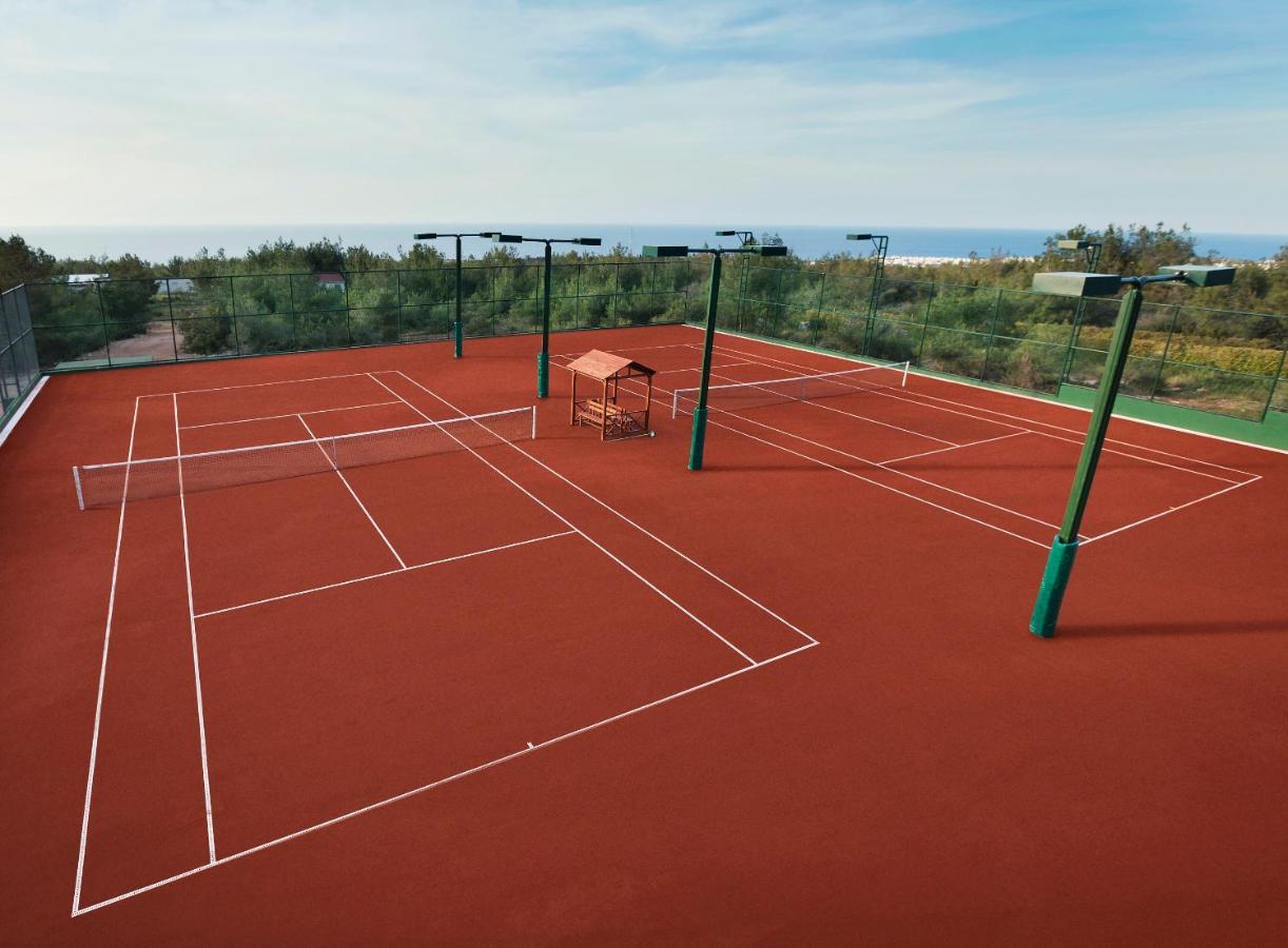 Korineum Golf & Beach Resort Agios Georgios  Kültér fotó
